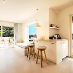 3 Complex Villa *