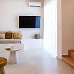 3 Complex Villa Kiotári